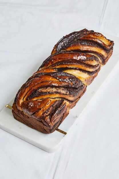 Babka brioche braided with chocolate